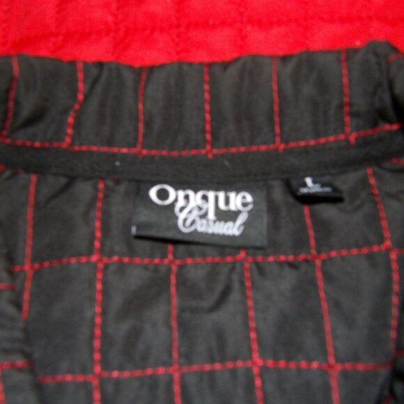 Onque Casual - Women's Red Quilted Vest - Women's Size Large - Picture 3 of 3